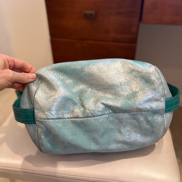 Rough & Tumble Metallic Teal Leather Shoulder Bag - Picture 3 of 9